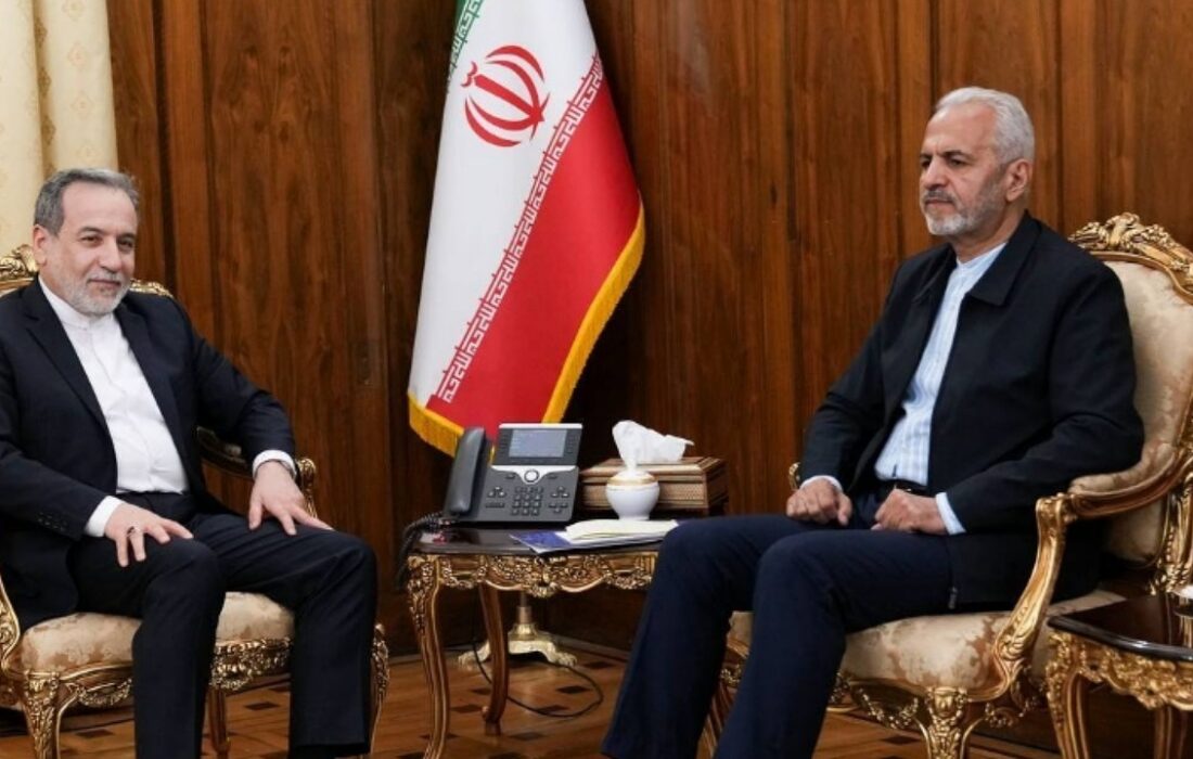 دیدار و گفتگوی سرپرست سفارت ایران در کابل با وزیر امور خارجه