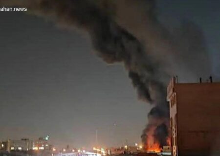 آتش‌سوزی در شرق تهران ناشی از انبار ضایعات اعلام شد