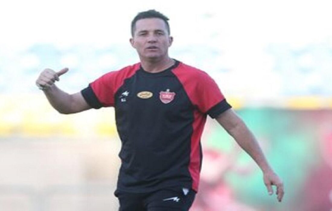 اوسمار برای نشستن دوباره روی نیمکت پرسپولیس چه شرطی گذاشت؟