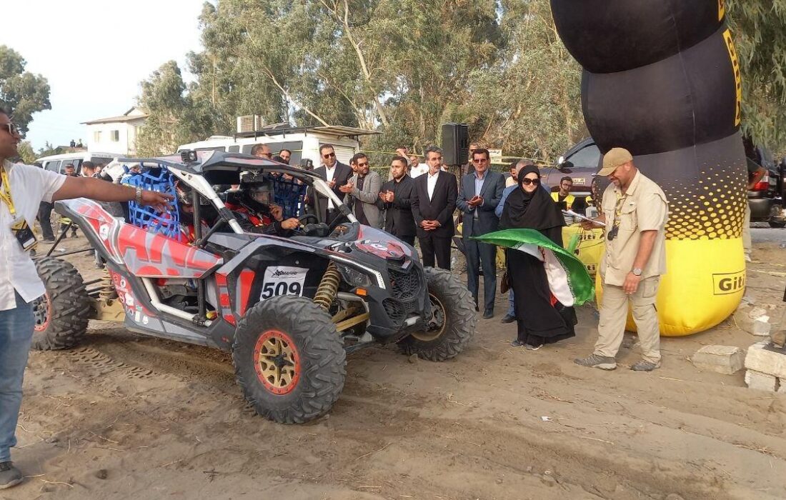 دور دوم مسابقات اتومبیلرانی آفرود قهرمانی کشور در بابلسر برگزار شد