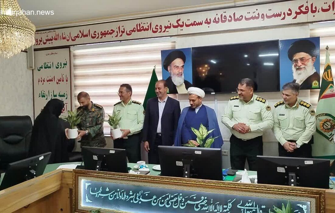 تجلیل فرزندان و کارکنان انتظامی نیشابور از فرماندهی انتظامی در هفته فراجا