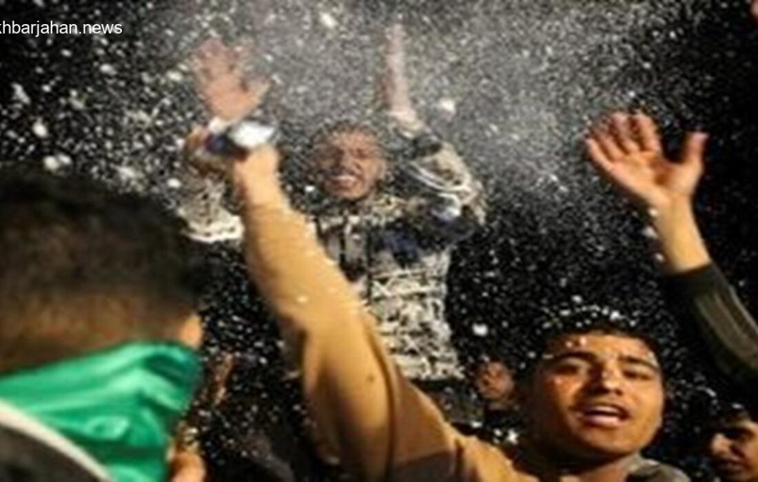 جشن و پایکوبی مردم غزه پس از ایستادگی ۷۳۰ روزه