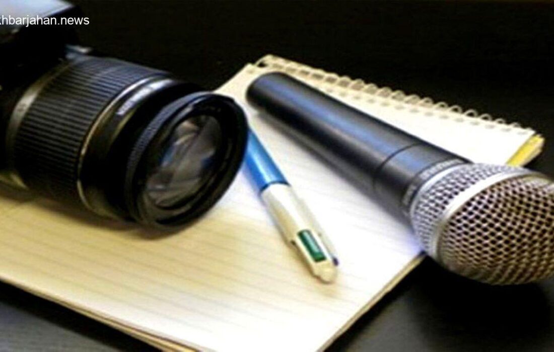 تجلیل شهردار مهدی‌شهر از اهالی رسانه در جشنواره عشایری سنگسری «حاصَل»