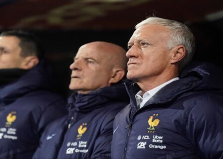 انتقاد دشان از تساوی فرانسه مقابل حریف