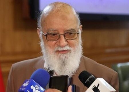 چمران: در شرایط فعلی، تهیه همین تعداد اتوبوس هم قابل قبول است