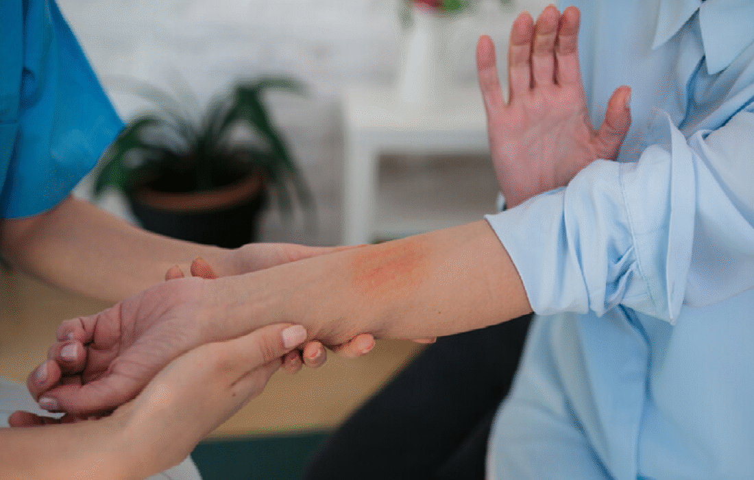 آیا سلامت روان در آینه پوست نمایان میشود؟