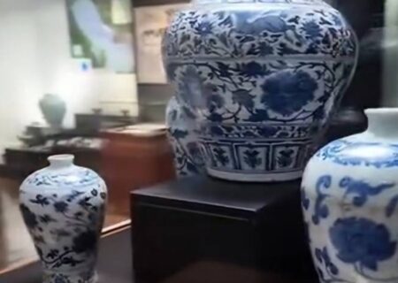 افتتاح نمایشگاه «ارمغان ابریشم»؛ جلوه‌ای از پیوند هزاران ساله ایران و چین با ارائه ۹۰ اثر