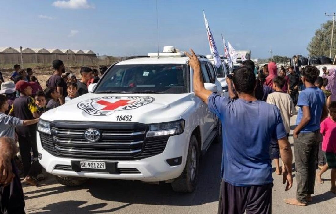 حماس از سهشنبه شب تحویل پیکر اسرای اسرائیلی را آغاز میکند