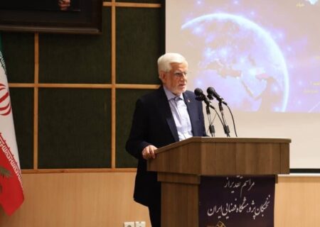 عارف: دولت آینده پشتیبان برنامه‌های پژوهشی فضایی ایران خواهد بود