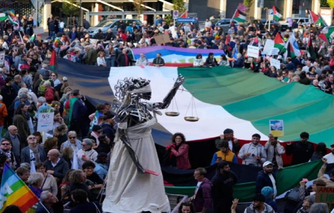 تجمع حامیان فلسطین در ایتالیا پیش از دیدار فوتبال با اسرائیل