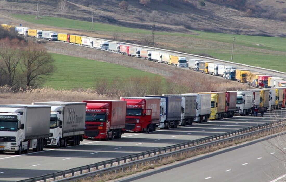 ثبت رکورد ۹۱ هزار ترانزیت مرزی در آذربایجان غربی