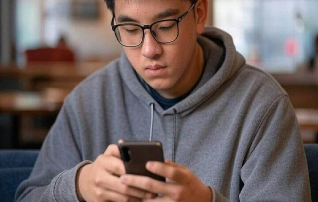 آیا نسل زد نوشتن با دست را فراموش کرده است؟