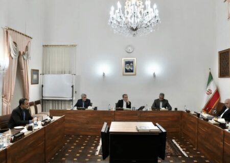 نشست سفرای ایران در ۳ کشور اروپایی با عراقچی برگزار شد