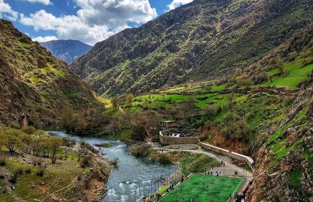 تصویری تماشایی از روستای زیبای «دیوزناو» کردستان