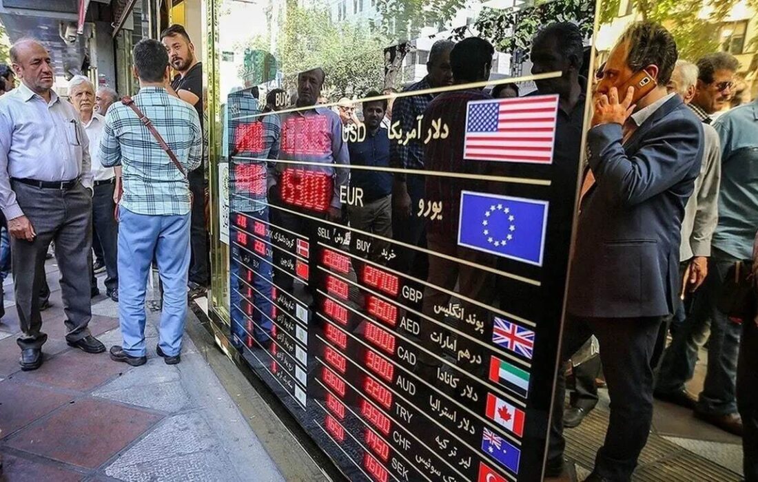 آیا دلار سقوط میکند؟ پیشبینیها و احتمالات