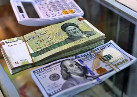 تومان از مبادلات خداحافظی کرد؛ دلار پس از حذف 4 صفر، چند ریال قیمت می‌خورد؟