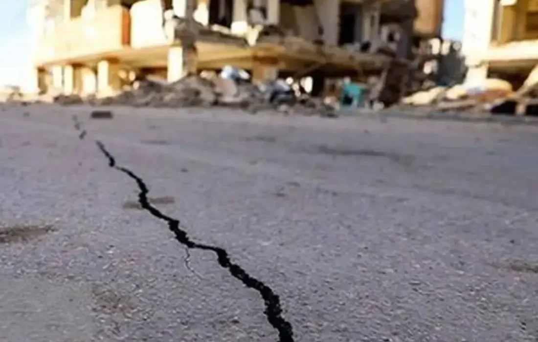 ثبت تکان‌های شدید زلزله فیلیپین در تصاویر دوربین‌های مداربسته