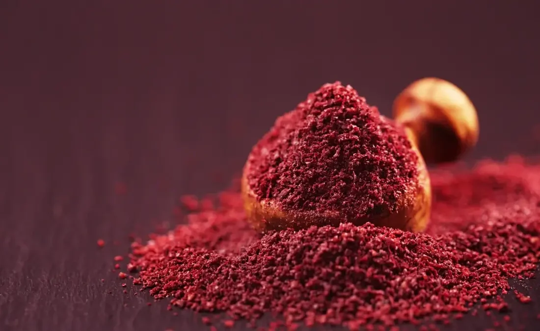 کاربرد ادویه سماق در چه غذاهایی است؟