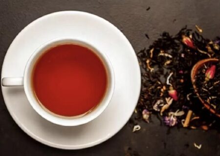 متخصص تغذیه از فواید شگفت‌انگیز چای رویبوس برای سوخت و ساز بدن و چربی‌سوزی می‌گوید