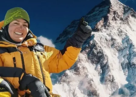 ثبت یک رکورد ماندگار در کوهنوردی ایران: افسانه حسامی‌فرد، پیشگام فتح ۱۴ قله بالای ۸۰۰۰ متر