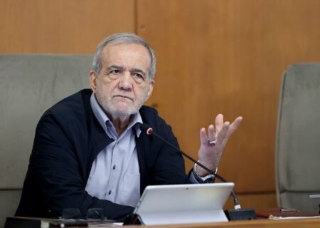 پزشکیان: انتقال پایتخت از تهران، انتخابی بر مبنای اجبار