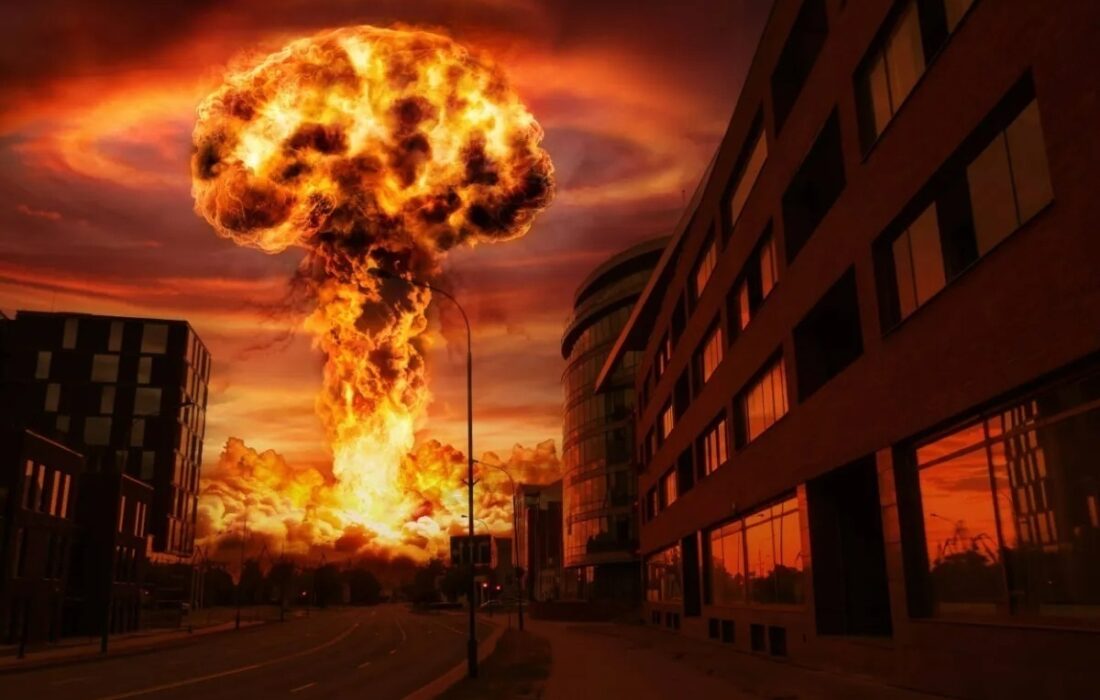 آتشسوزی مهیب در پالایشگاه نفت لسآنجلس؛ آسمان شب به رنگ خون