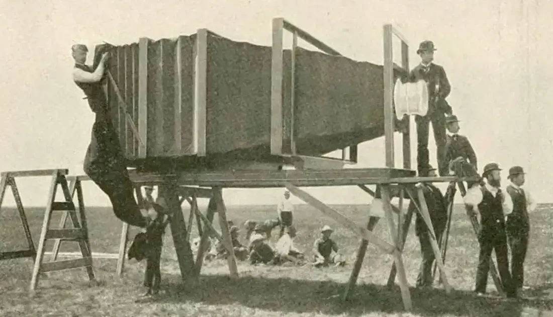 ماجرای تولد بزرگترین دوربین عکاسی جهان در یک قطار؛ (+تصاویر)