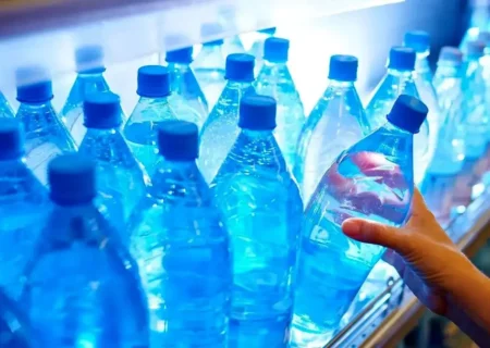 توضیحات سازمان غذا و دارو پیرامون خبر آلودگی آب معدنی‌های ایرانی