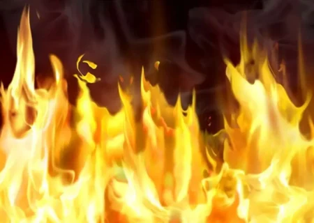 آتش‌سوزی مهیب در شهرری؛ ۳۰ نفر از مرگ حتمی نجات یافتند