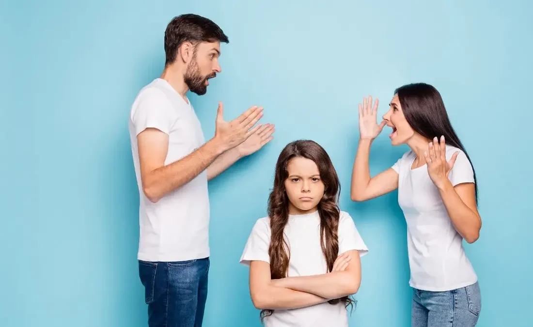 اختلافات والدین: نابودی تمرکز و توجه کودکان