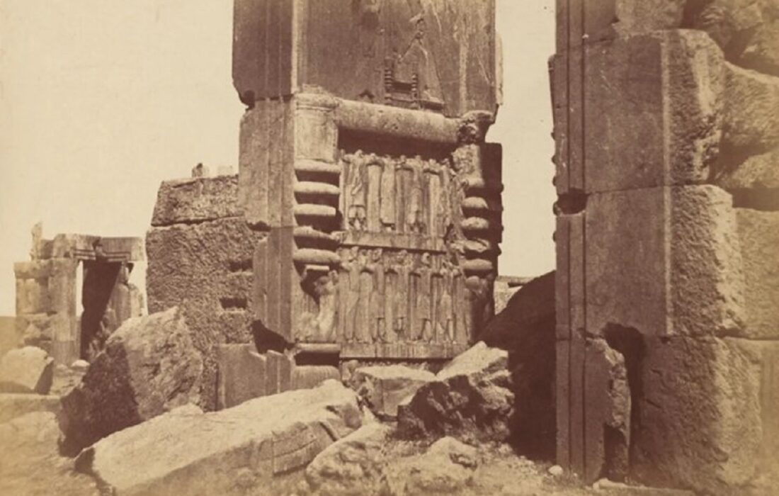 چه کسی و از چه زمانی نام «تخت جمشید» انتخاب شد؟