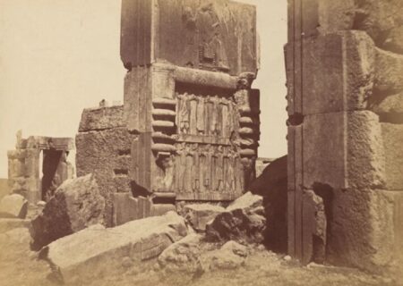 چه کسی و از چه زمانی نام «تخت جمشید» انتخاب شد؟