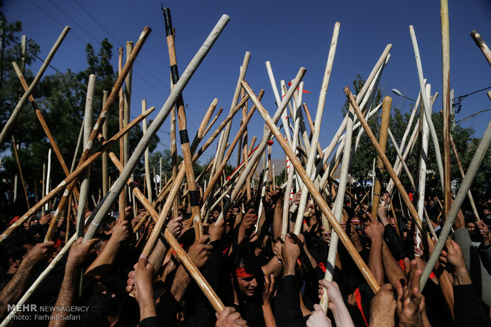 بکارگیری ۷۳ نیروی انسانی و ۳۳ دستگاه خودروی شهرداری کاشان در مشهد اردهال