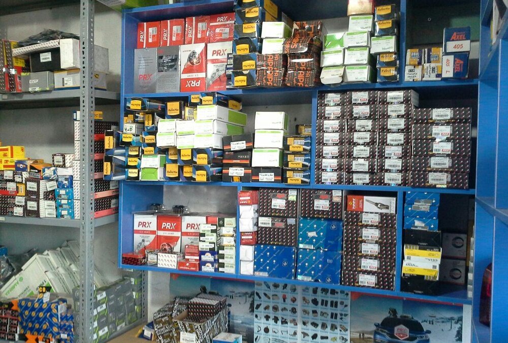 کشف قاچاق ۱۸۰ میلیاردی قطعات خودرو در تهران