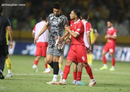 آماده‌ام برای استقلال در زمان مناسب!/ در بازی پرسپولیس با تحمل درد بازی کردم/ هدفم، تجربه دوباره جام جهانی است