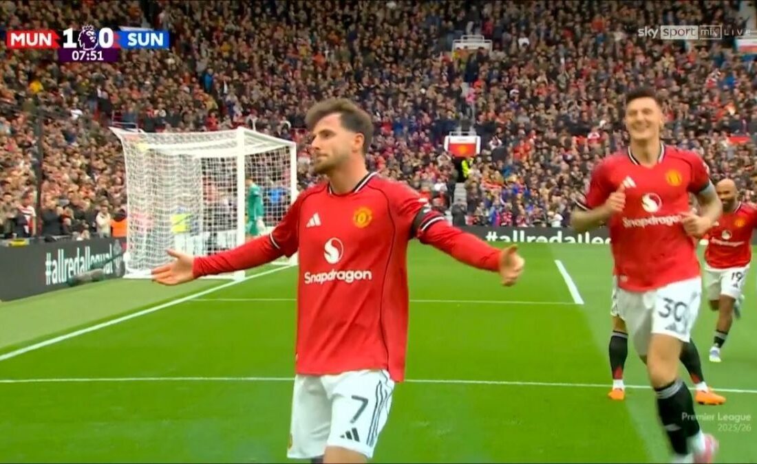 منچستریونایتد با غلبه بر ساندرلند، سومین برد پیاپی را جشن گرفت