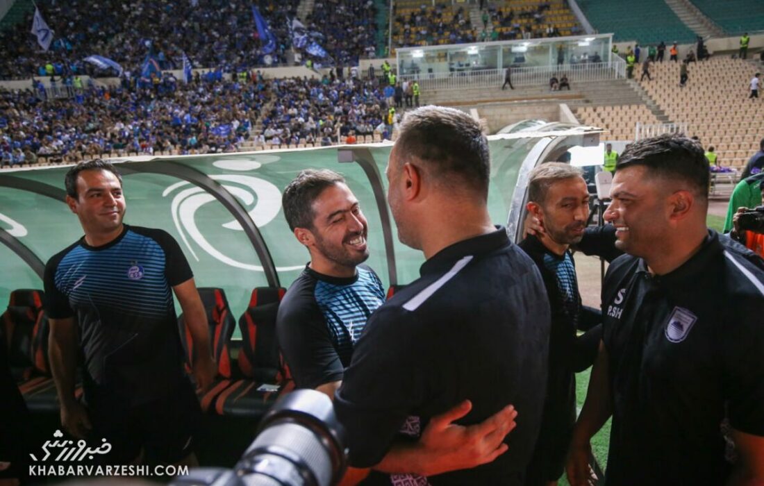 حنیف عمران‌زاده: آیا نمک روی زخم دل استقلالی‌ها بپاشم؟