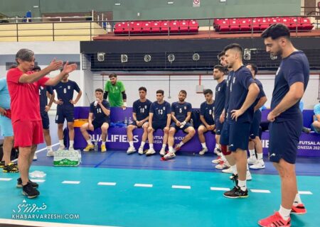 اعلام فهرست نهایی تیم ملی فوتسال؛ شمسایی ۱۴ بازیکن را راهی روسیه می‌کند