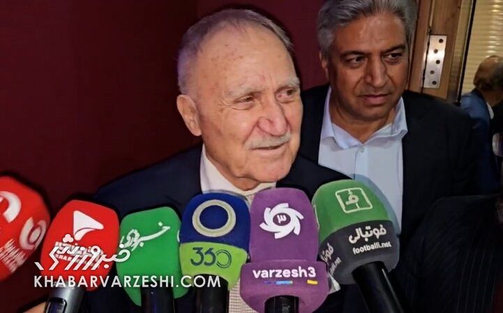 تصاویر تکان‌دهنده از اشک‌های اسطوره پرسپولیس در یک قاب