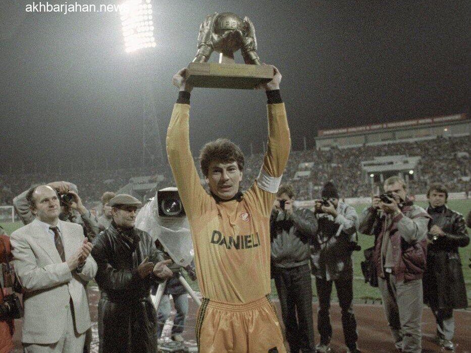 پیام اسطوره دروازه‌بانی به ملی‌پوشان روس: ترکیب ایران مهم نیست، از آبروی روسیه دفاع کنید!