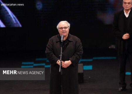 وداع باشکوه با پیکر محمد کاسبی از مقابل حوزه هنری