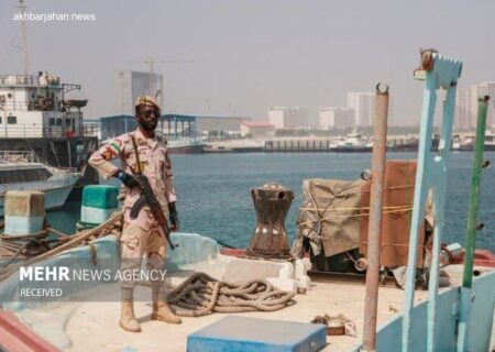 متلاشی شدن باند قاچاق کالا در نوار ساحلی غرب هرمزگان