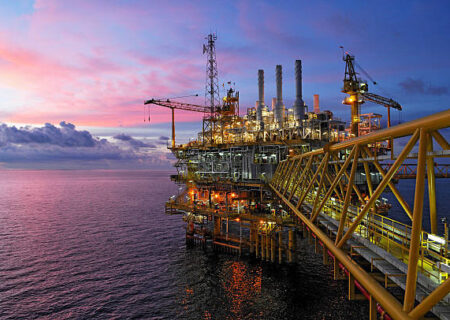 استفاده از اوراق انرژی، راهکاری نو برای تأمین بودجه میادین مشترک