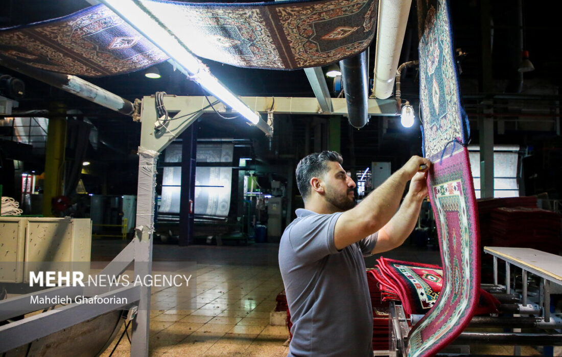 معینی خواستار شد: لزوم افزایش صادرات فرش ماشینی کاشان