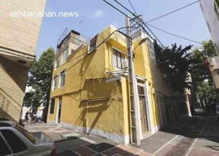 تغییر مکان تیرهای برق مزاحم در مرکز تهران