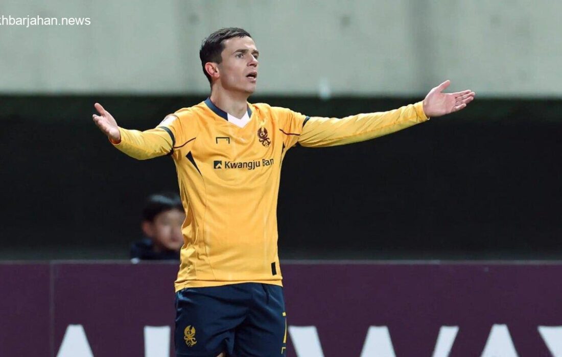 وینگر آلبانیایی استقلال نیمکتنشین شد؛ آسانی در لیست سیاه سیلوینیو؟