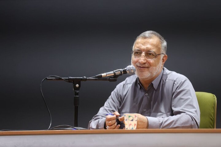 ۱۰ تقاطع غیرهمسطح تهران تا زمستان ۱۴۰۴ به بهرهبرداری میرسد