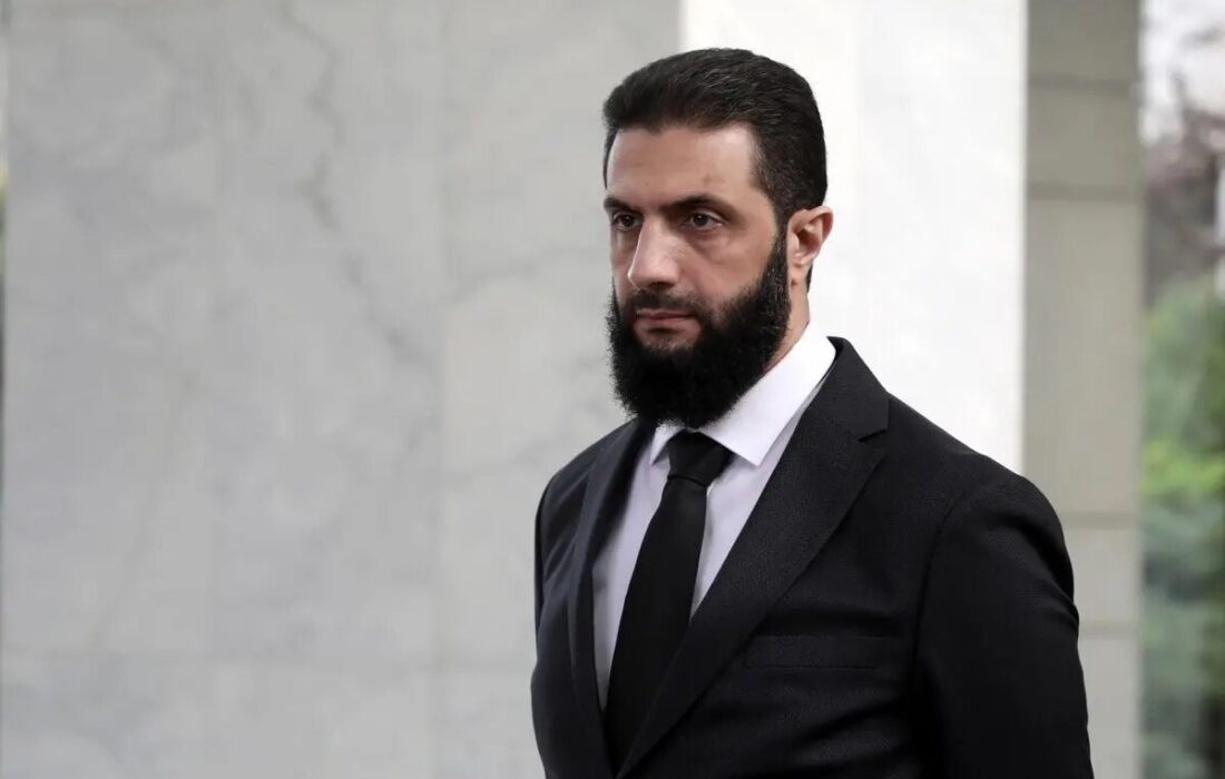 تمسخر جولانی توسط ترامپ با چاشنی بیاطلاعی! | واکنش جالب مجری زن به پاسخ جولانی