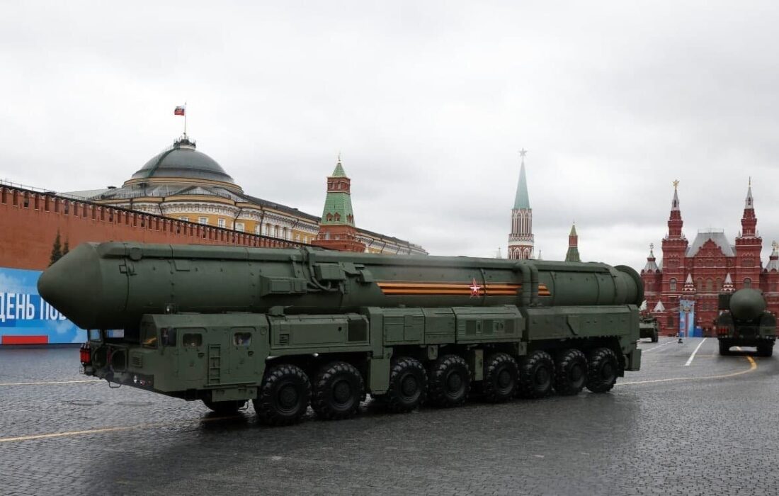 پاسخ کوبنده پوتین به واشنگتن: موشک ما هر نقطه از زمین را هدف قرار می‌دهد؛ ناتوانی ناتو در مقابله با این سلاح + تصاویر