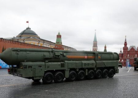 پاسخ کوبنده پوتین به واشنگتن: موشک ما هر نقطه از زمین را هدف قرار می‌دهد؛ ناتوانی ناتو در مقابله با این سلاح + تصاویر